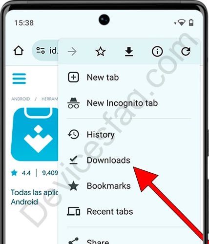 Abre Downloads en el menú de Chrome